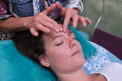 Under The Lime Tree Facial Rejuvenation Massage, Charente