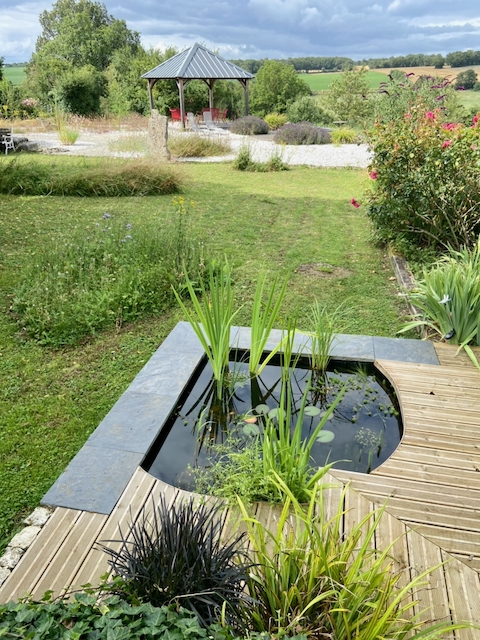 Vegetarian Accommodation, Cellefrouin, Charente